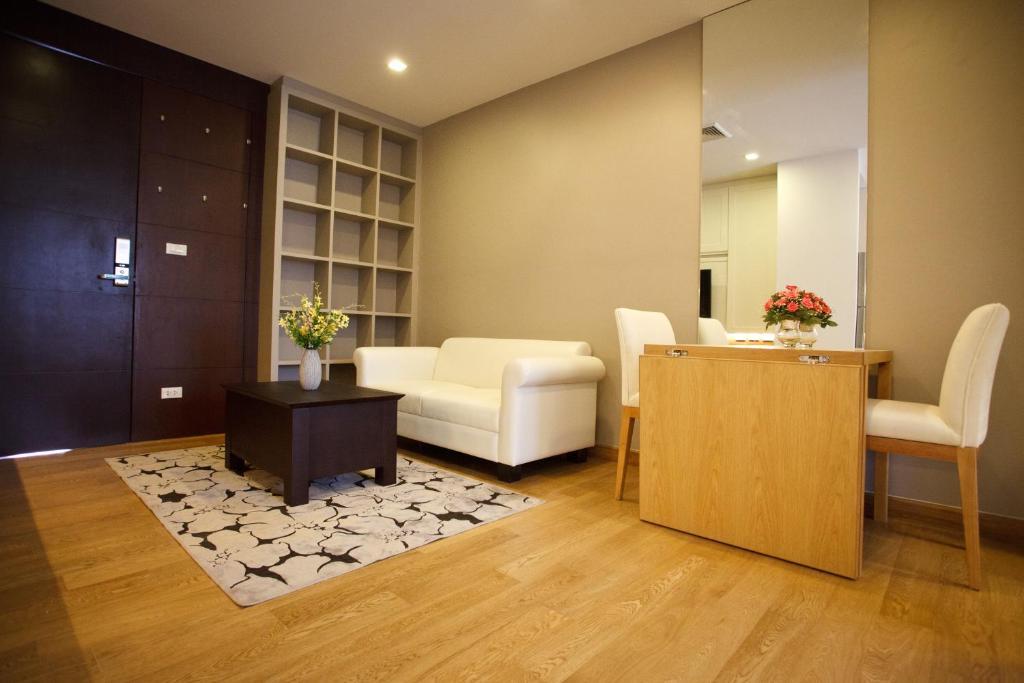 Alisha Court Hotel & Residence Bangkok Habitación foto